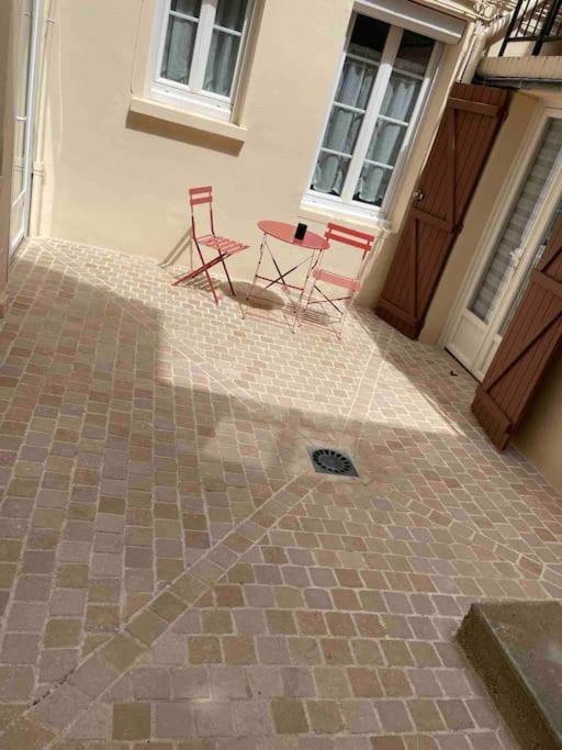 Apartmán Le Bel Vue Sens Exteriér fotografie