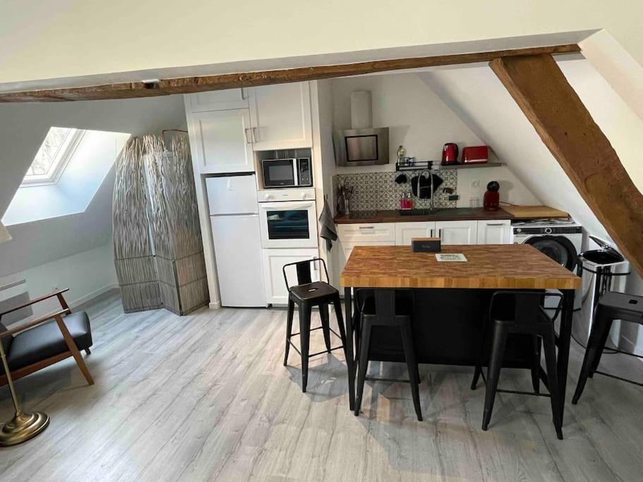 Apartmán Le Bel Vue Sens Exteriér fotografie